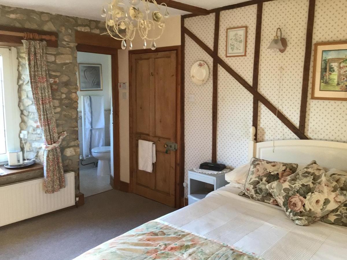 Barn Park Farm, Bed And Breakfast Stockland Экстерьер фото